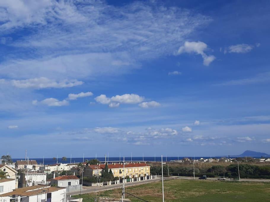 Apartamento En El Grao De Gandia Bagian luar foto