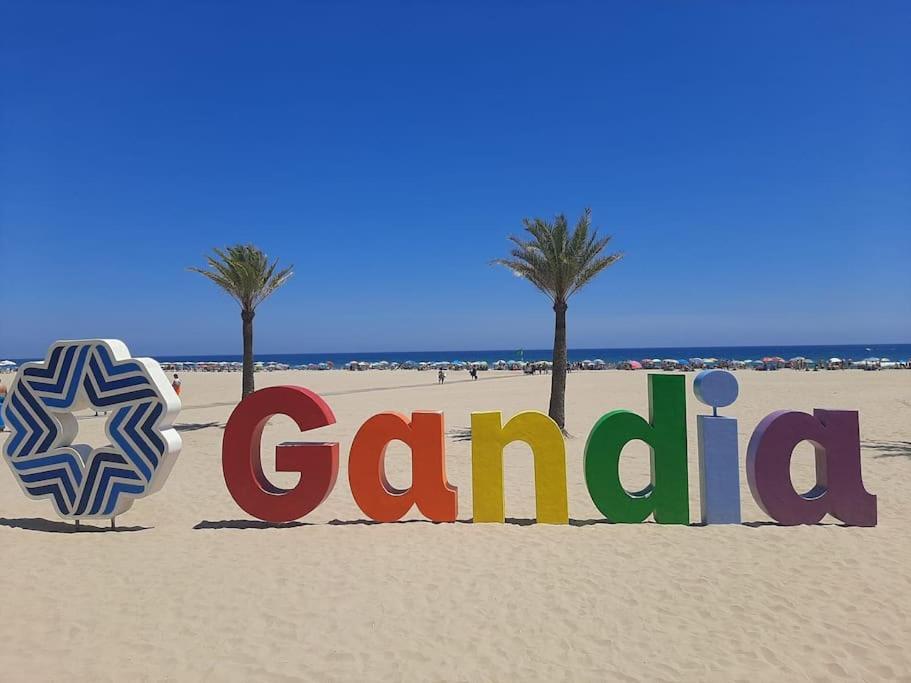 Apartamento En El Grao De Gandia Bagian luar foto